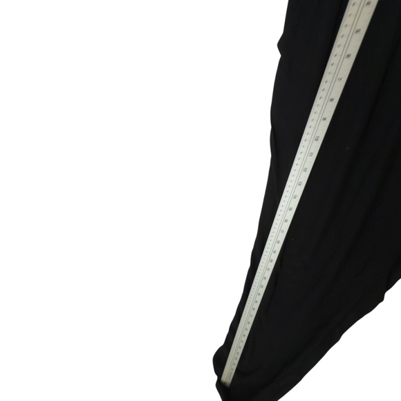 Twelfth Street Cynthia Black Detailed In V Neck Line Jumpsuit Size M - Picture 9 of 11